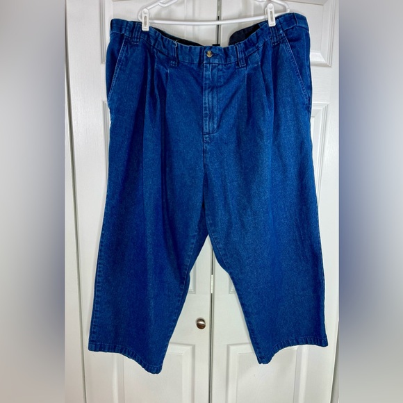 Expandable Waist Pleat-Front
Relaxed Jeans, Indigo | King Size. 54/38 - Picture 2 of 12